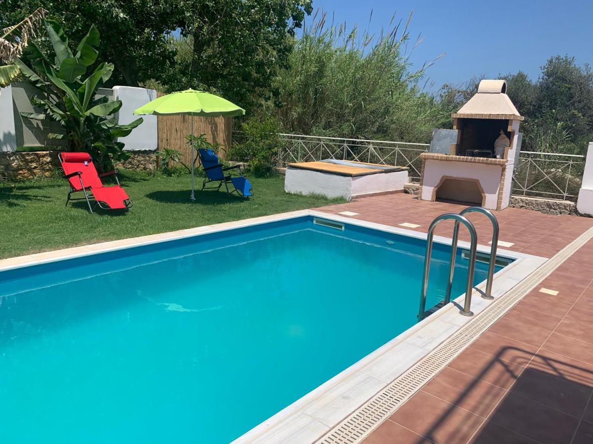Hayeks Villa Daratsos Exterior photo